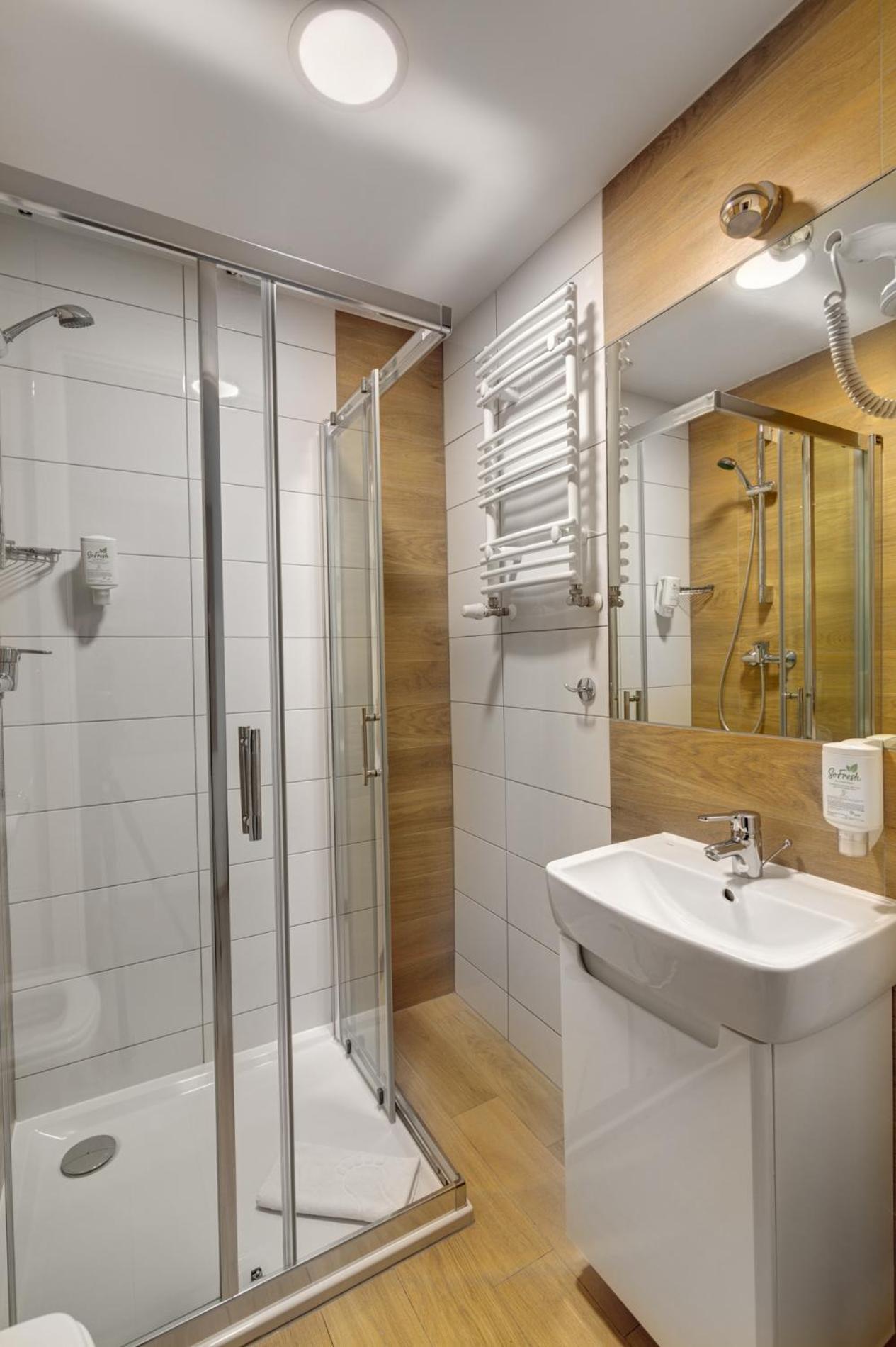 Rezort Centrum Wypoczynku I Rehabilitacji Silesia *